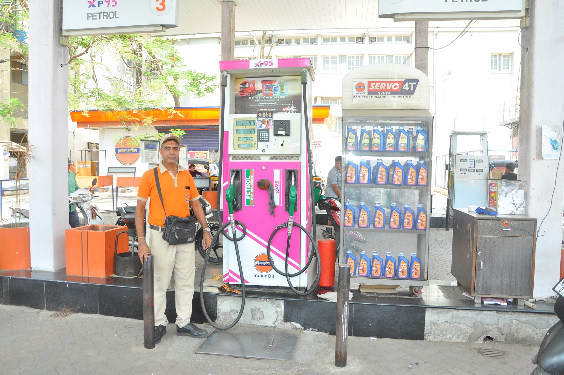 IndianOil - Dhebar Road, Rajkot
